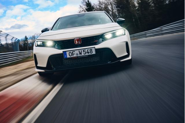 To Honda Civic Type R παίρνει πίσω το στέμμα του Nurburgring!